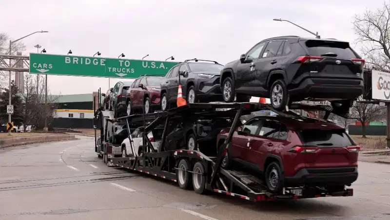 Toyota, ABD Pazarında Hibrit Araç Üretiminde Önemli Bir Adım Attı