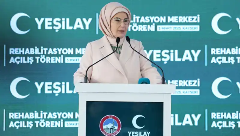 Emine Erdoğan’dan Bağımlılıkla Mücadelede Önemli Mesajlar