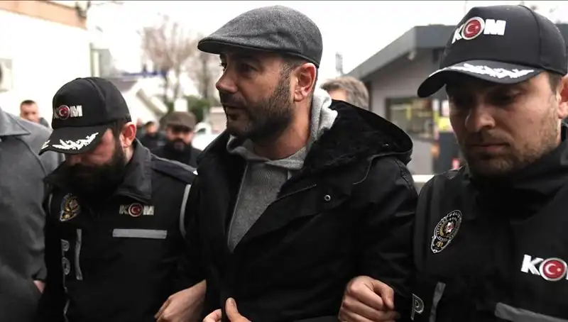 Rıza Akpolat'ın Baldızına Gözaltı: İddiaların Perde Arkası Nedir?