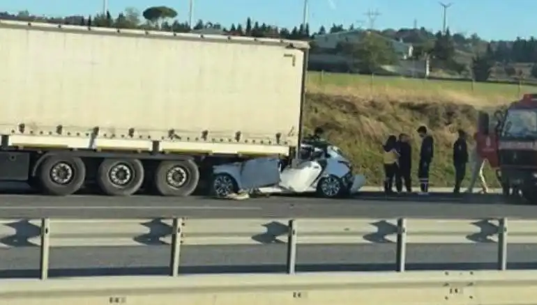 Kuzey Marmara Otoyolu'nda Feci Kaza: Bir Kişi Hayatını Kaybetti