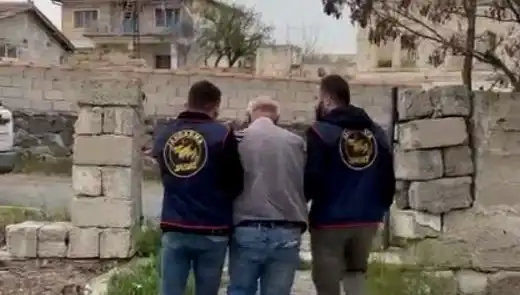 49 Yıl Hapis Cezaeviyle Aranan Şahıs, Nevşehir'de Gizlenirken Yakalandı