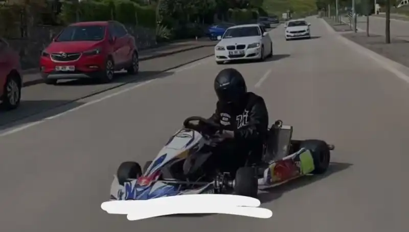 Go-Kart Sürücüsü Yolda Drift Attı: Tehlikeli Macera Sosyal Medyada Gündem Oldu