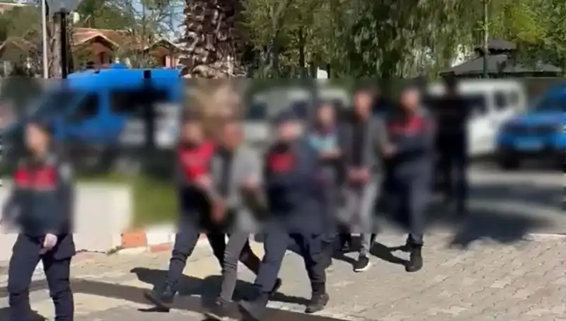 Aydın'da Şok Edici Olay: Gasptan Kurtulmak İçin Benzinle Yaktılar!