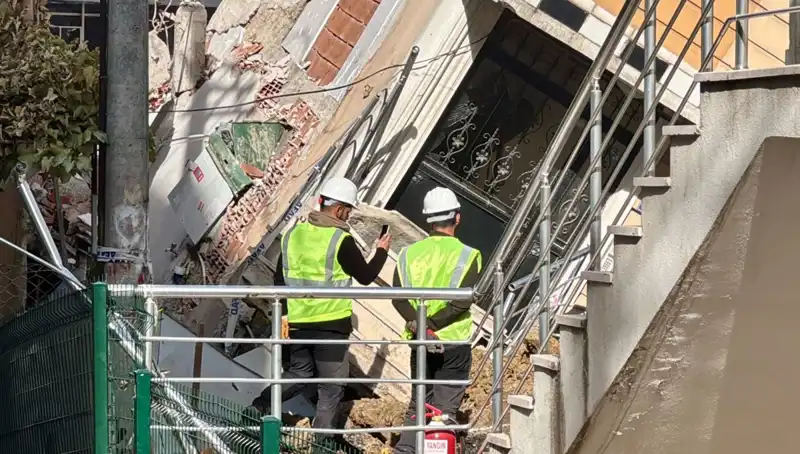 Gebze'deki Çöken Bina Kaza ve Bilirkişi Raporu için İnceleme Devam Ediyor