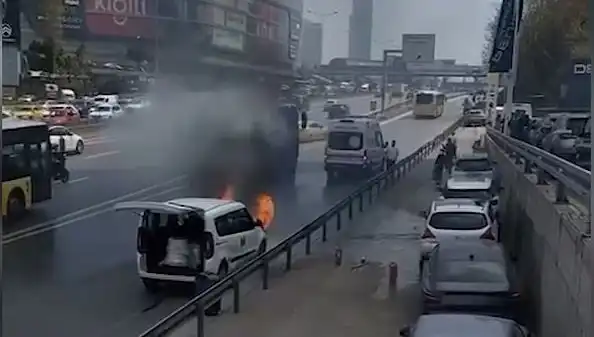 Yanan Araç Kazasına TOMA ile Müdahale: Olayın Detayları Ne?