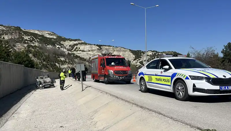 Burdur'da Feci Kaza: İkisi Çocuk Dört Kişi Yaralandı