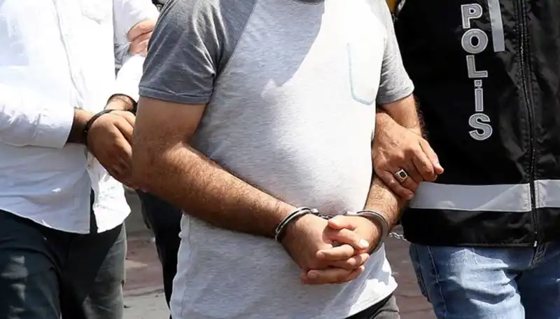 Ankara'da Suç Unsurları İçin Baskın: 547 Kişi Gözaltında!