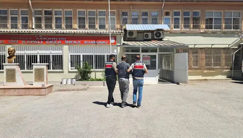 Kırmızı Bültenle Aranan Şüpheli Eskişehir’de Yakalandı: Detaylar Ortaya Çıktı