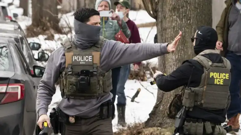 ABD Mahkemelerinden ICE’a Sert Uyarı: 4.000’Den Fazla Hukuksuz Tutuklama