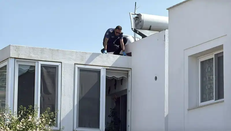Bodrum'da Çatıdan Düşen Emekli Polis: Hayatına Mal Olan Kaza