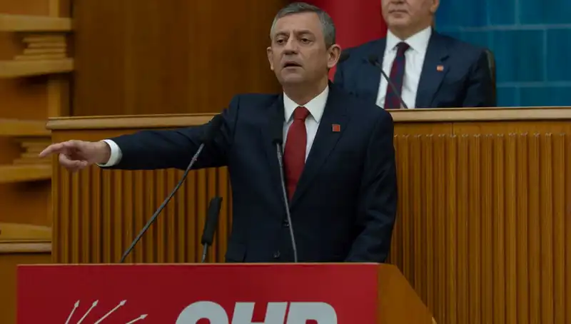 İmralı'nın Çığlığı: Özgür Özel, Süreci Parlamento Zemininde Takip Ediyor!
