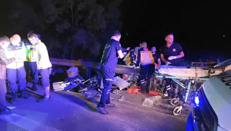 Minibüs Kazası: Savrulmanın Ardındaki Gerçeklerle Yüzleşiyoruz