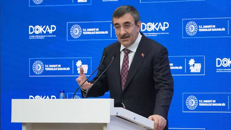 Cevdet Yılmaz'dan Ekonomi Açıklamaları: Enflasyonu Düşürme Vizyonu