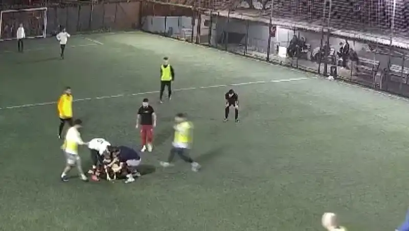 İki Halı Sahada Yaşanan Ölümler, Spor Dünyasını Sarsacak mı?