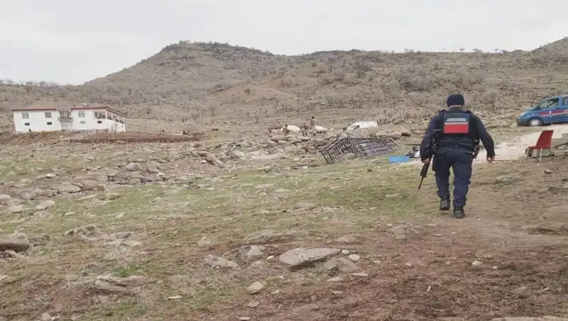 Husumetli Ailelerin Kavgasında 6 Kişi Tutuklandı: Olayın Ayrıntıları