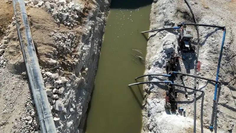 Karaman’da Musluk Suyuna Petrol Karıştığı İddiaları İle Şok Gelişme: Sulama Pompaları Şüpheli