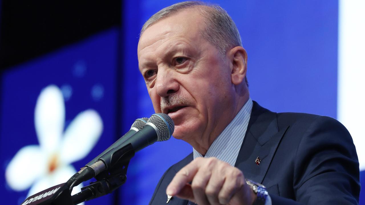 Cumhurbaşkanı Erdoğan: Depremzedelerin Yanındayız <br>