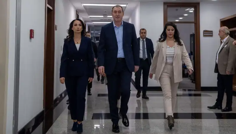 DEM Parti Heyetinin Siyasi Parti Turu: Önemli Görüşmeler Bekleniyor