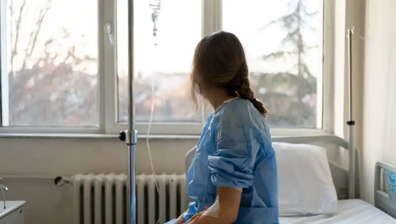 Genç Kadının Meme Kanseri Olması İnanılmaz İfşası: Doktorlar "Ciddi Değil" Dedi