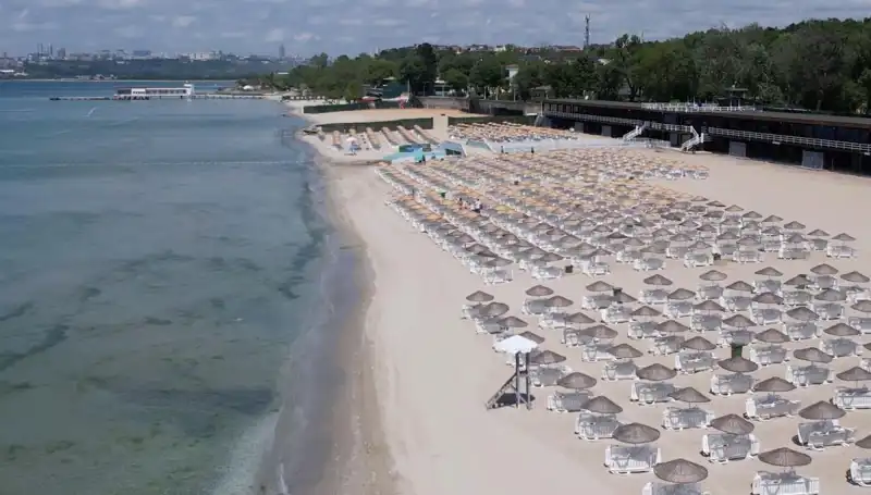 İstanbul Plajlarında 2025 Giriş Ücretleri: Sarıyer, Florya ve Adalar'ı Keşfedin!
