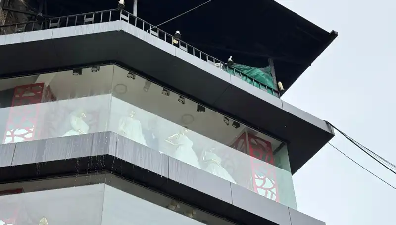 Giyim Mağazasında Patlayan Yangın Panik Yarattı: Detaylar Ortaya Çıktı!