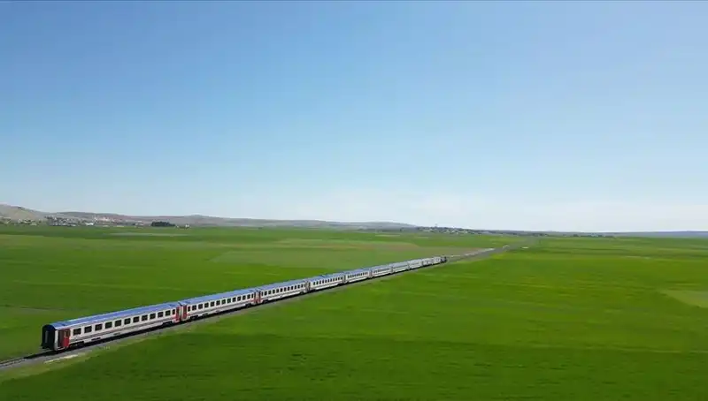 Diyarbakır Ekspresi: İlk Durak Malatya'da Yeni Bir Macera Başlıyor!