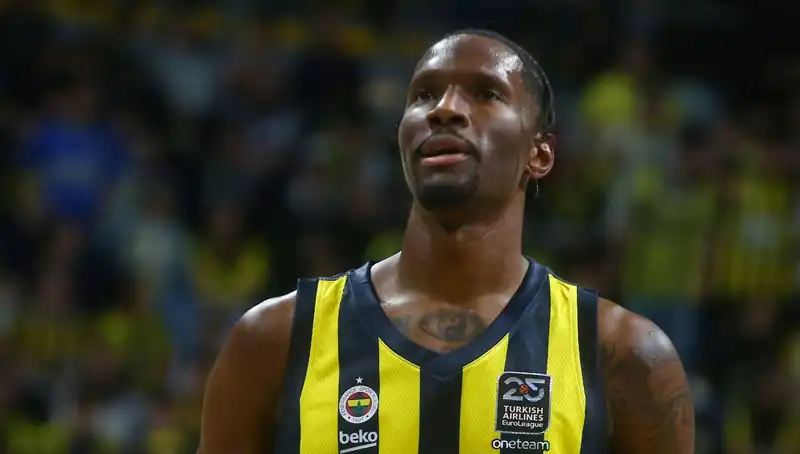 Nigel Hayes-Davis, Yeni Takımıyla Basketbol Arenasına Dönüyor