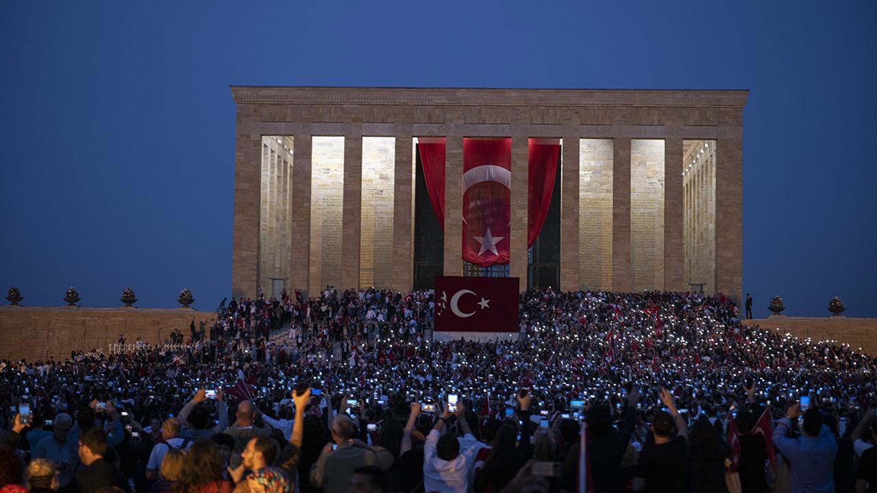 Anıtkabir, 2024 Yılında Rekor Ziyaretçi Sayısına Ulaştı