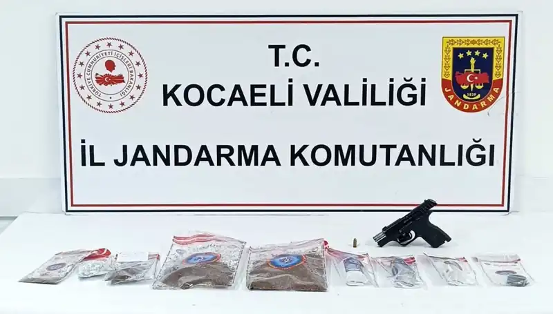 Kocaeli'de Büyük Uyuşturucu Operasyonu: Kontrol Noktalarında İkna Çalışmaları Yapıldı