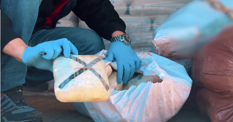 Zehir Tacirlerine Şok Baskın: İki İlde Kilolarca Uyuşturucu Ele Geçirildi