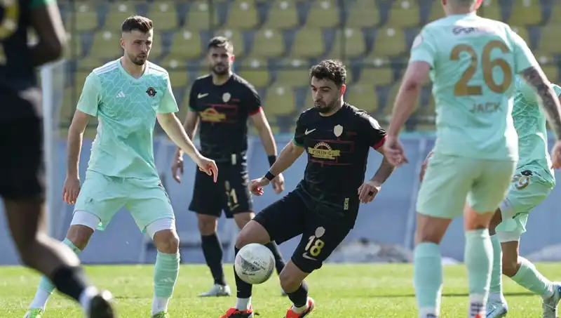 Esenler Erokspor ve Amed Sportif Faaliyetler Sahnede: 1-1’lik Beraberlik Doğuyor!
