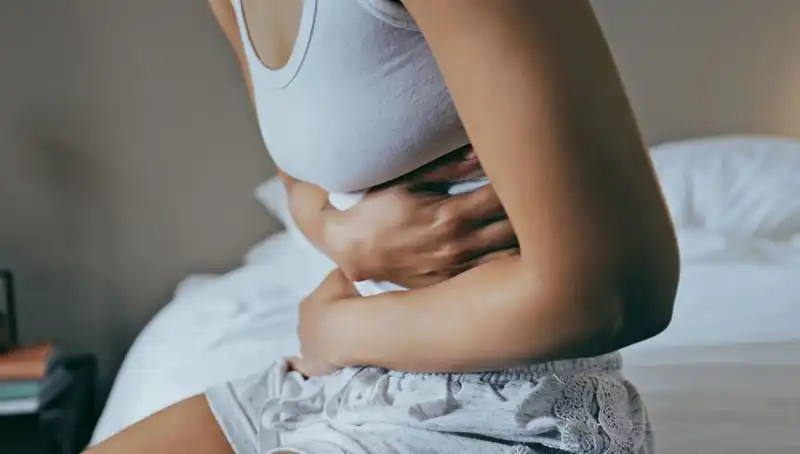 22 Yaşında Beklenmedik Teşhis: Genç Bir Kadının Bağırsak Kanseri Hikayesi