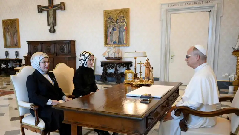 Emine Erdoğan ve Papa Leo: Gazze’de Barış İçin Tarihi Buluşma