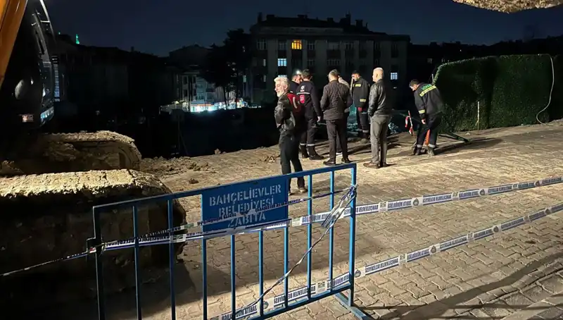 İstanbul’da Yapı İnşaatında Yol Çökmesi: Can ve Mal Kaybı Olmaması Tedirginlik Yarattı