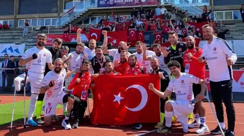 Ampute Futbol Takımı, Şampiyonluktan Şampiyonluğa Koşuyor: Engelsiz Kalpler İçin Umut!