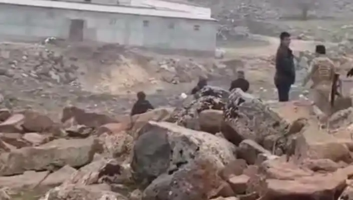 Diyarbakır’da Taşlı, Silahlı Kavga: Üç Kişi Hayatını Kaybetti