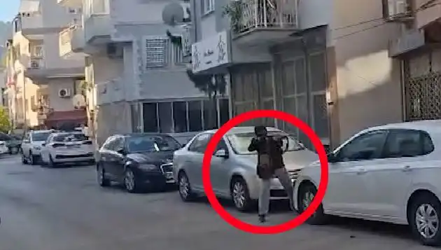 İzmir'de Yaşanan Şok Edici Çatışmanın Detayları ve Son Gelişmeler
