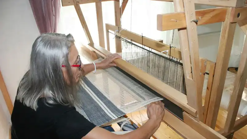 Eski Giysilerin İplerinden Neler Yapılabilir? Yaratıcı Dönüşüm!