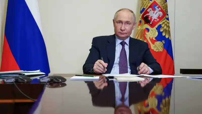 Putin, Esad’ı Suriye’de Nasıl Koruyor? Stratejik Hamleler ve Sonuçları