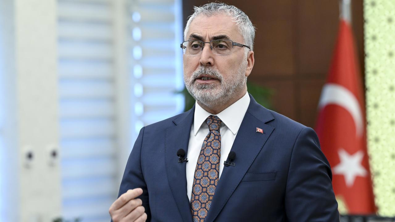 Bakan Işıkhan Asgari Ücrete İyileştirme Yapabiliriz