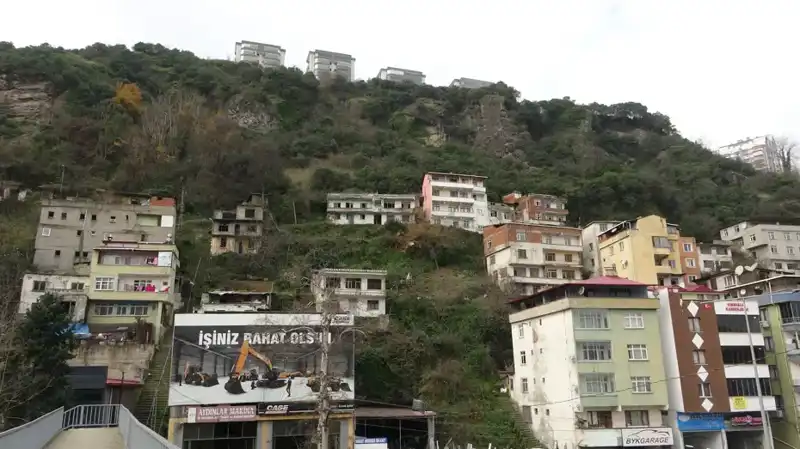 Trabzon'da 17 Yıldır Tehdit Altında: Mahalleye 3 Boyutlu Çözüm