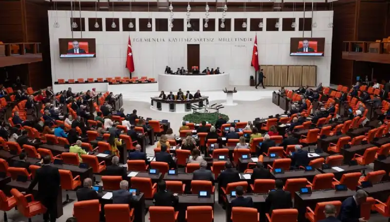Meclis'ten Tarihi Adım: 10'uncu Yargı Paketi Kabul Edildi