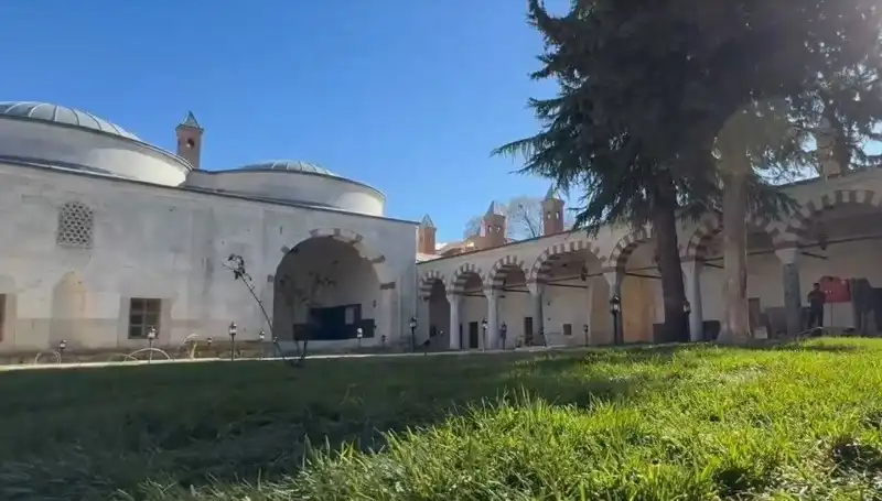 Edirne'de Tarihi Peykler Medresesi Yeniden Açılıyor: Ziyaretçilerini Bekliyor!